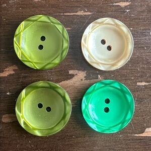 1.5” Matching 50’s Green Tone Carved lucite Buttons
